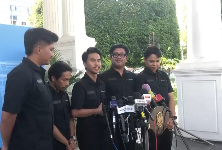 Pandawara Group Akui Senang Bisa Bertemu Prabowo, Jadi Motivasi untuk Bersihkan Tempat Kotor Selanjutnya 