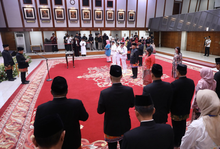 Pramono Rotasi 11 Pejabat Tinggi, Syafrin Liputo Jadi Walkot Jaksel, Budi Awaluddin Jabat Kadishub