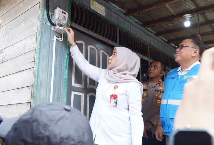 Program Donasi Pegawai PLN, 2.533 Rumah Keluarga Prasejahtera Kini Nikmati Listrik Gratis