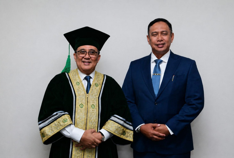 Dirut BULOG Hadiri Pengukuhan Profesor Kehormatan Anggota VII BPK RI