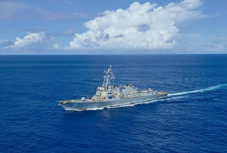Militer AS Mulai Pengawalan Kapal di Selat Hormuz Lewat 'Project Freedom'