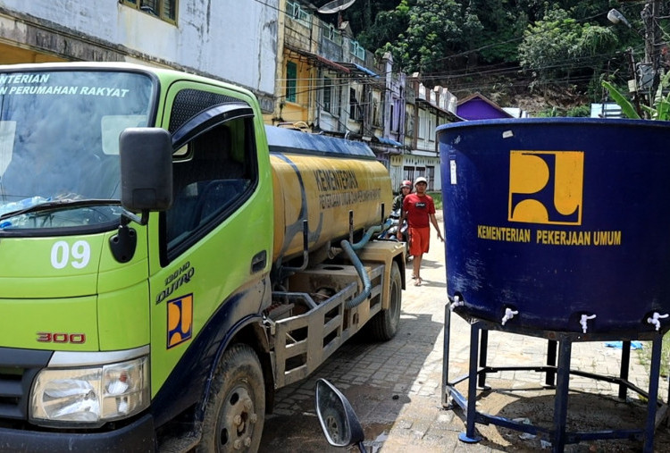 Andalkan Tangki dan Tandon, PDAM Kabupaten Tapanuli Tengah Salurkan Air Bersih ke Warga 