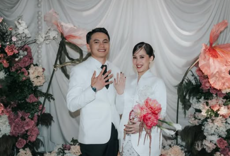 Benar Hamil Duluan, Adhisty Zara Umumkan Pernikahan dengan Tsaqib