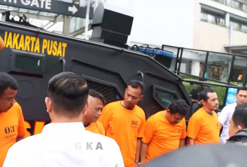 Lima Pengeroyok Dua Anggota Satpol PP di Plaza Indonesia Terancam 7 Tahun Penjara! 