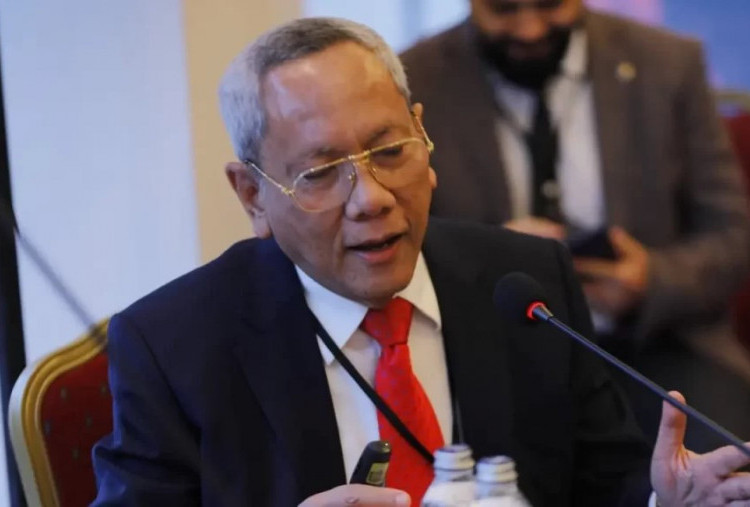 Pakar Kritisi Rencana Tunjangan Rp30 Juta Hanya untuk Dokter Spesialis, Tenaga Kesehatan Lain Tidak Dapat