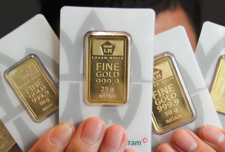 Harga Emas Antam Hari Ini Cetak Rekor Baru, Nyaris Rp2,8 Juta per Gram