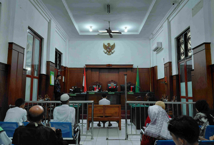 Inilah Vonis untuk Dua Tersangka Pembakaran Pos Polisi dan Grahadi Akhir Agustus lalu