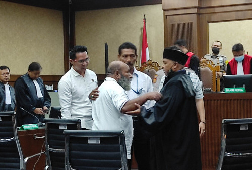 Hakim Penuhi Pembantaran Penahanan Lukas Enembe Selama Dua Minggu