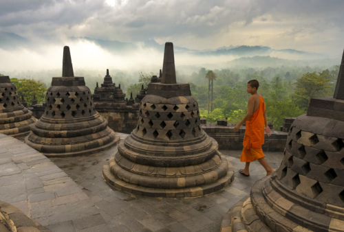 Simak Lokasi dan Jadwal Kirab Waisak 2024 di Candi Borobudur