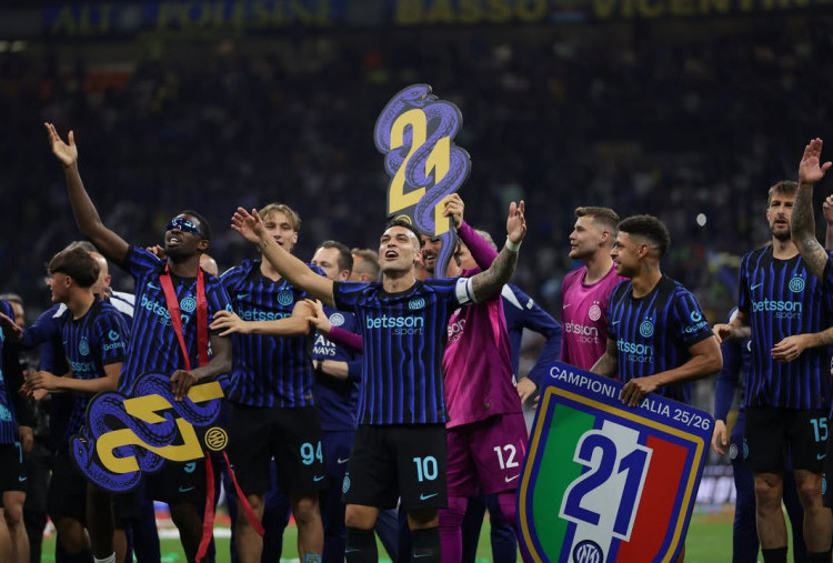 Inter Milan vs Parma 2-0: Nerazzurri Kunci Scudetto ke-21!