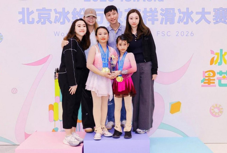 Dua Atlet Muda Indonesia Sabet Enam Gelar Juara Figure Skating Internasional di Beijing
