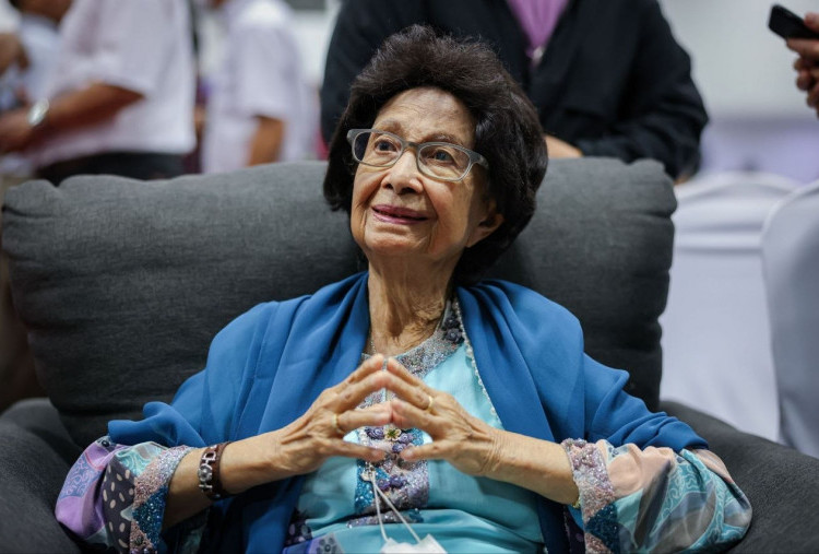 Prosesi Kenegaraan Antar Siti Hasmah, Istri Mantan PM Malaysia Mahathir Mohamad, Menuju Keabadian
