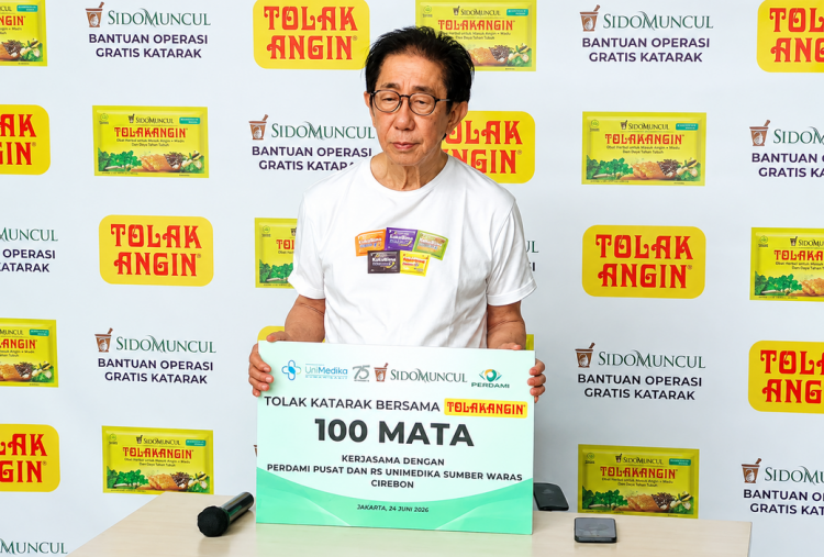 Tolak Angin dan Kuku Bima Kembali Gelar Operasi Katarak Gratis