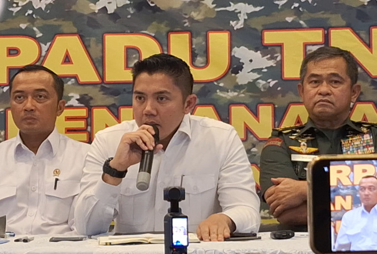 Seskab Teddy: Akses Darat Aceh Tamiang Pulih, Pemerintah Percepat Distribusi Bantuan