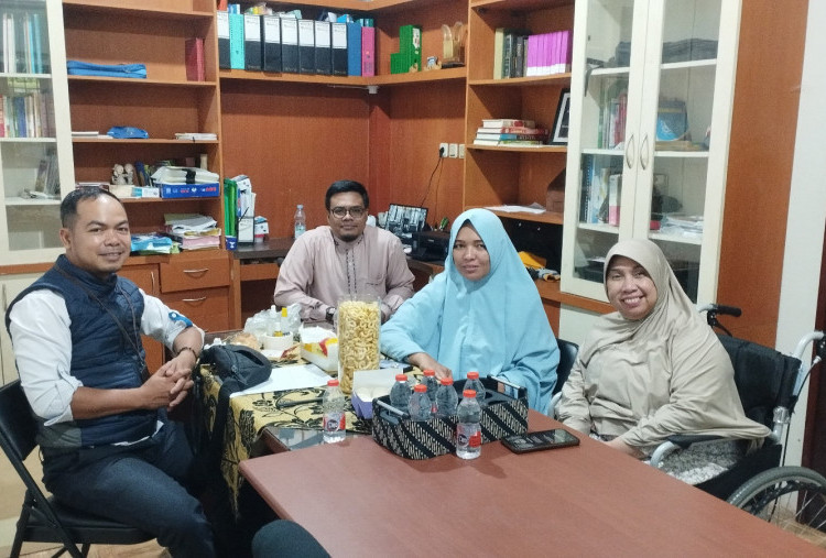 Dari Keterbatasan Jadi Kekuatan, Ini Kisah Ibu Ani Tumbuh Tangguh Bersama PNM