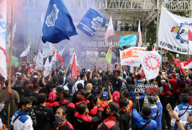 Buruh Rokok Jatim Desak Pemerintah Tahan Aturan Ketat