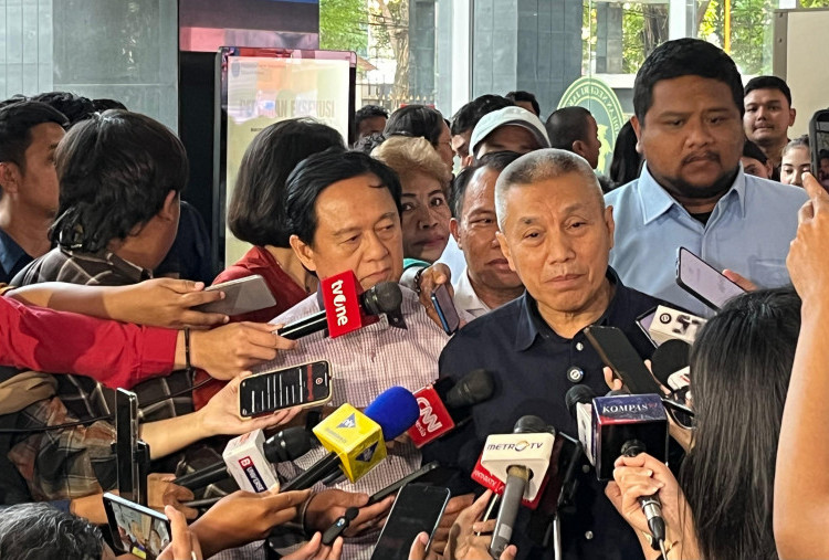 Nadiem Makarim Didakwa Perkaya Diri Rp 809 Miliar, Kuasa Hukum: Nggak Ada Buktinya!