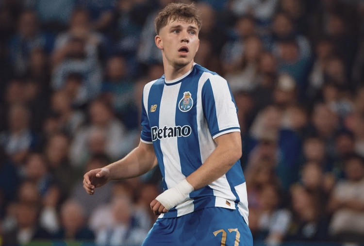 Manchester United Tebus Wonderkid Porto Oskar Pietuszewski Rp1 Triliun, Arsenal dan Liverpool Gigit Jari?
