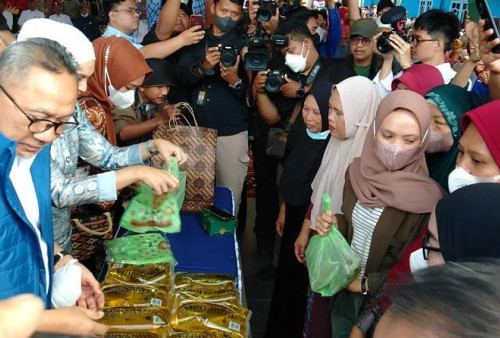 Jokowi Tegur Keras Zulhas, Manfaatkan Bagi-bagi Minyak Goreng untuk Kampanye Anaknya di Lampung