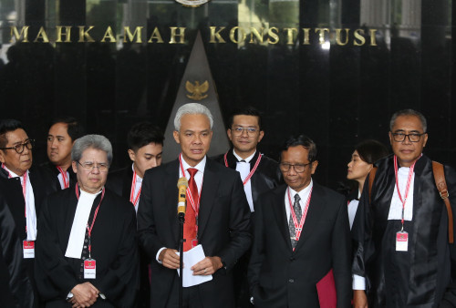 Prof Henri Subiakto: Mahkamah Konstitusi Bisa Jadi Penyelamat Indonesia