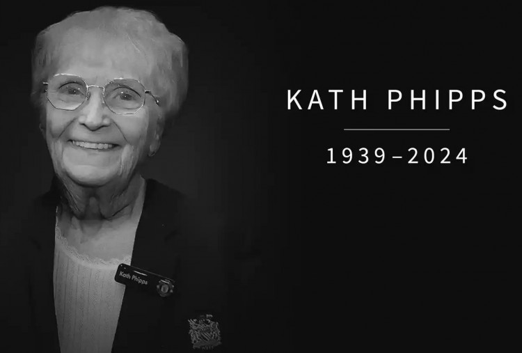 Kath Phipps Tutup Usia, Ikon Manchester United Lebih dari 55 Tahun