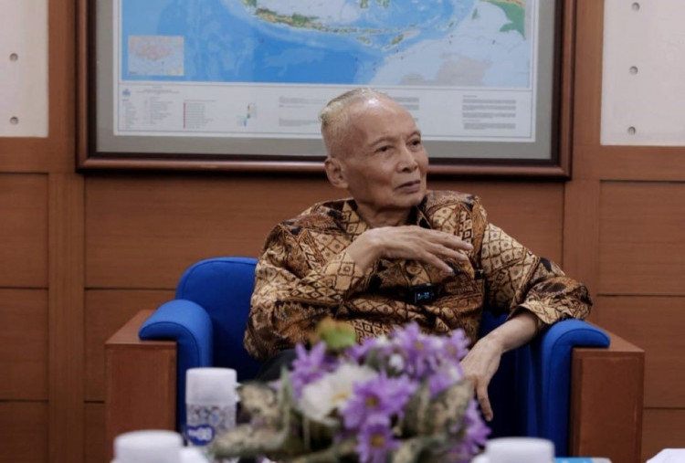 Cheng Yu Pilihan Menteri Pendidikan dan Kebudayaan (1993–1998) Wardiman Djojonegoro: Zhi Nan Er Jin
