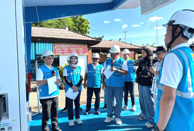 Sambut Mudik Lebaran 1447 H, PLN Siagakan 439 SPKLU di Jalur Jatim-Bali Demi Kenyamanan Pemudik