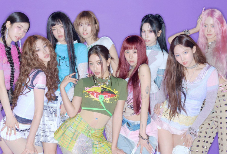 TWICE Cetak Sejarah! Girl Group K-Pop dengan Album Terbanyak yang Masuk Top 10 Billboard 200