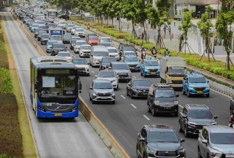 Kado Akhir Tahun, Pemprov DKI Gratiskan Transportasi Umum Selama Dua Hari