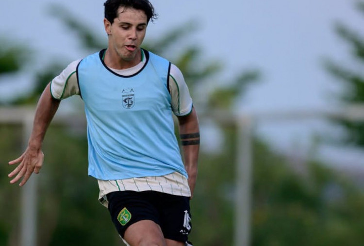 Starting XI Arema FC vs Persebaya, Bruno Moreira di Bench