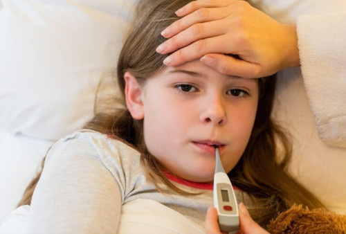 Bunda Penting Kenali Gejala Anak Diare dan Demam Sejak Dini, Selalu Sedia Termometer