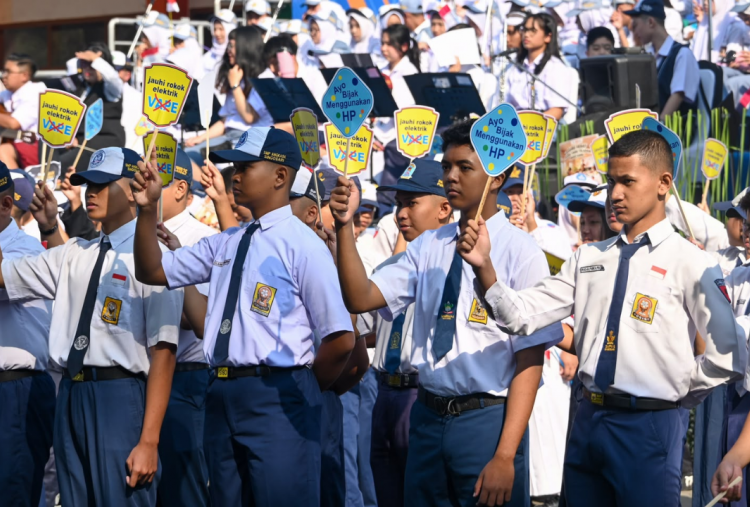 Kemendikdasmen Batasi Penggunaan Gawai di Sekolah, Ini 3 Poin Penting SE Nomor 18 Tahun 2026