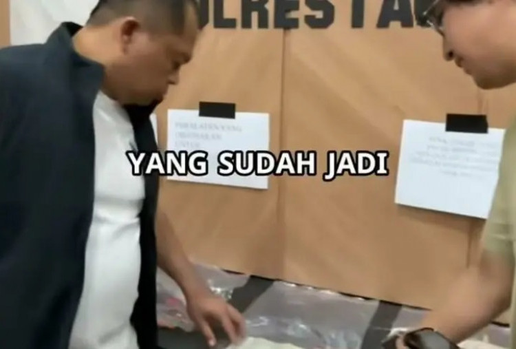 Polrestabes Surabaya Bongkar Sindikat STNK Palsu dan Penadahan Kendaraan Curian