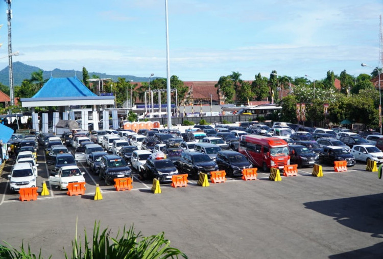 Jelang Nyepi Gilimanuk Kembali Normal, ASDP Pastikan Arus Penyeberangan Terkendali