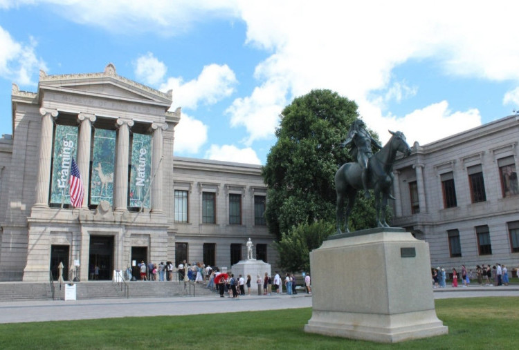 Museum of Fine Arts Boston Romantisasi Ulang Sejarah Amerika, Sajikan 400 Karya Sambut HUT ke-250 AS