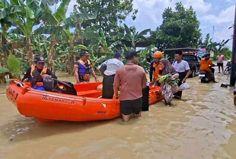 Banjir Terjang Demak, 583 Jiwa Mengungsi dan Satu Warga Dilaporkan Hilang