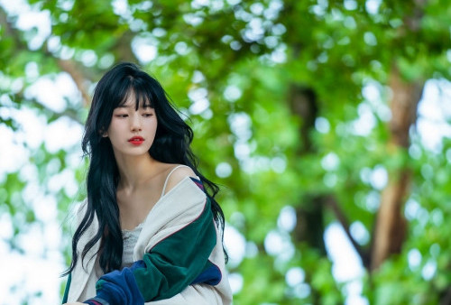 Bae Suzy Kenang Masa Sulit Jadi Idol: Aku Harus Memendam Perasaanku