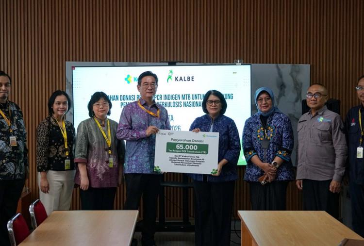 Kebut Eliminasi Tuberkulosis di Indonesia, Kalbe Donasikan 65.000 Tes Reagen PCR