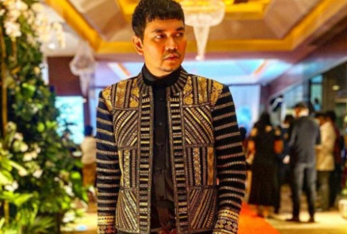 Bakal Jadi MC Konser Blue di Jakarta, Manajer Ungkap Permintaan Indra Bekti
