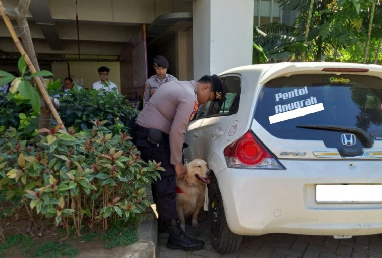 Pet Festival 2026, Polrestabes Surabaya Unjuk Kebolehan Anjing K9 dalam Membantu Polisi 