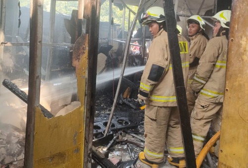 Gegara Bocah Bakar Sampah, Rumah Dinas Guru di Pulau Tidung Ludes Dilalap Api