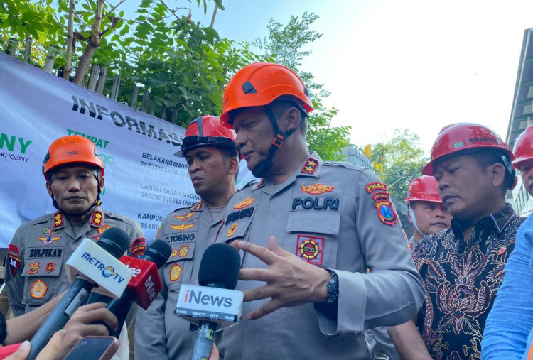 Kapolda Jatim Jelaskan Penyebab Runtuhnya Musala Ponpes Al Khoziny