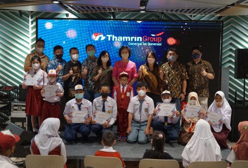 Thamrin Group Berikan Beasiswa Untuk Anak Karyawan yang Berprestasi