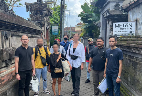 Menari dengan Pakaian Seronok di Pura, 3 WNA Rusia Ditangkap Petugas Imigrasi Bali