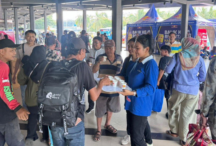 Balik ke Realita, Kamu Tetap Juara dan Bertenaga, Kratingdaeng Jaga Stamina Pemudik