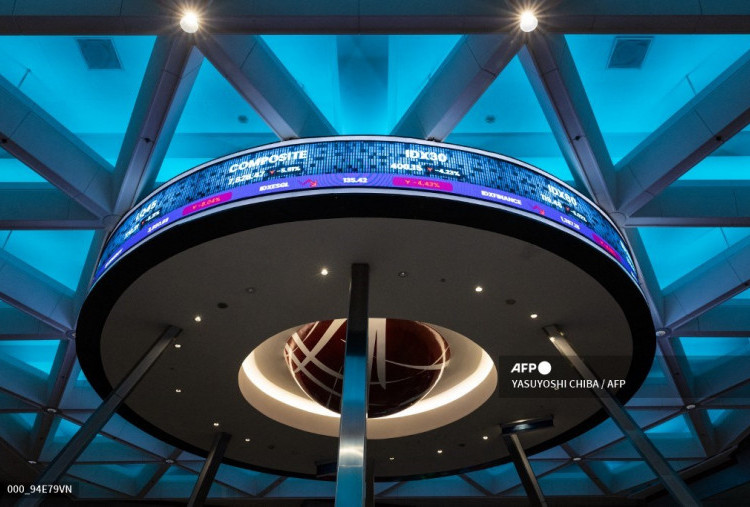 Saham Merah, Pimpinan BEI dan OJK Mundur: OJK Ambil Alih, Pastikan Bursa Tak Terganggu