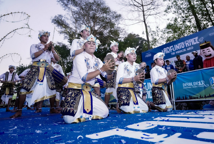 Paduan Wisata, Budaya, dan Olahraga dalam Adfuntorace 2025 Pikat Ribuan Pelari dari Berbagai Daerah