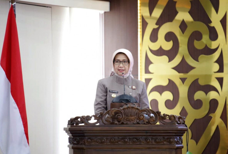 Cheng Yu Pilihan Bupati Lumajang Indah Amperawati: Min Wei Bang Ben