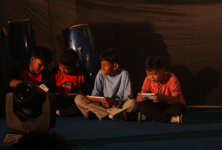 Sanggar Alang-Alang Kampanyekan Keamanan Digital Lewat Teater di FPA