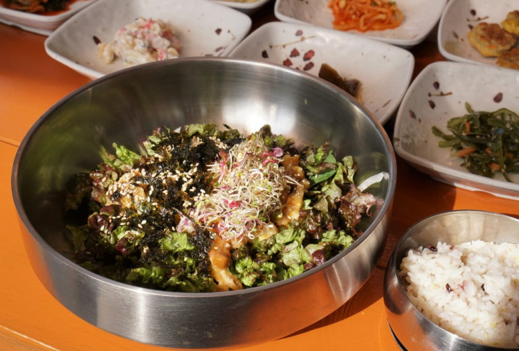 Sanchae Bibimbap, Menu Sehat Korea: Cita Rasa Otentik, Gizi Maksimal